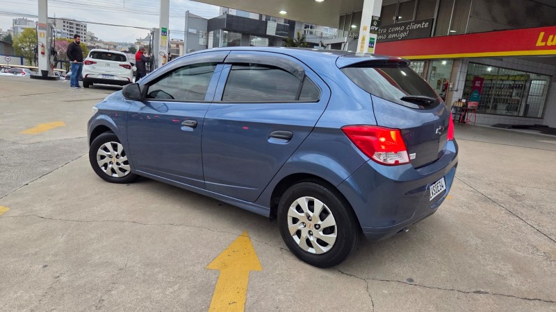 ONIX 1.0 MPFI LS 8V FLEX 4P MANUAL - 2015 - CAXIAS DO SUL