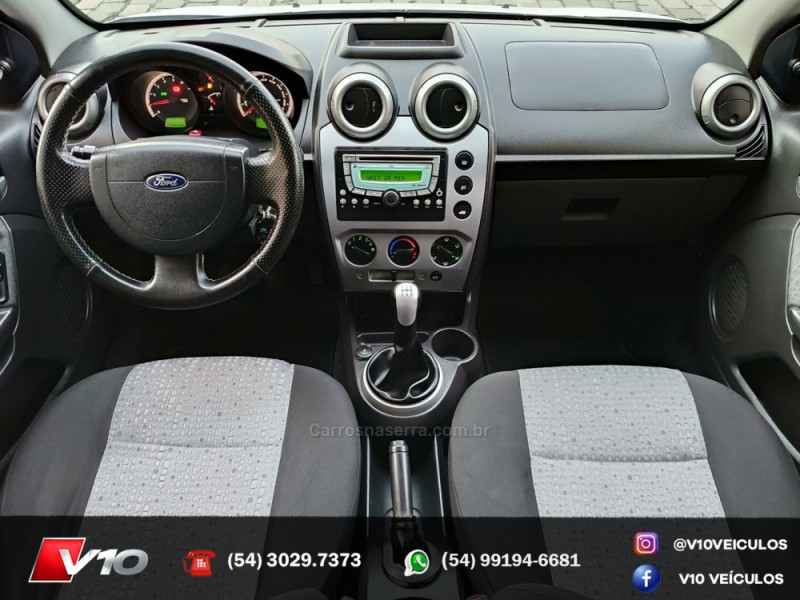 FIESTA 1.6 MPI CLASS SEDAN 8V FLEX 4P MANUAL - 2013 - CAXIAS DO SUL