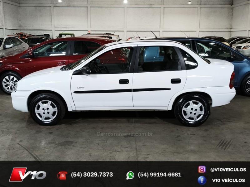 CLASSIC 1.0 MPFI LIFE 8V FLEX 4P MANUAL - 2009 - CAXIAS DO SUL