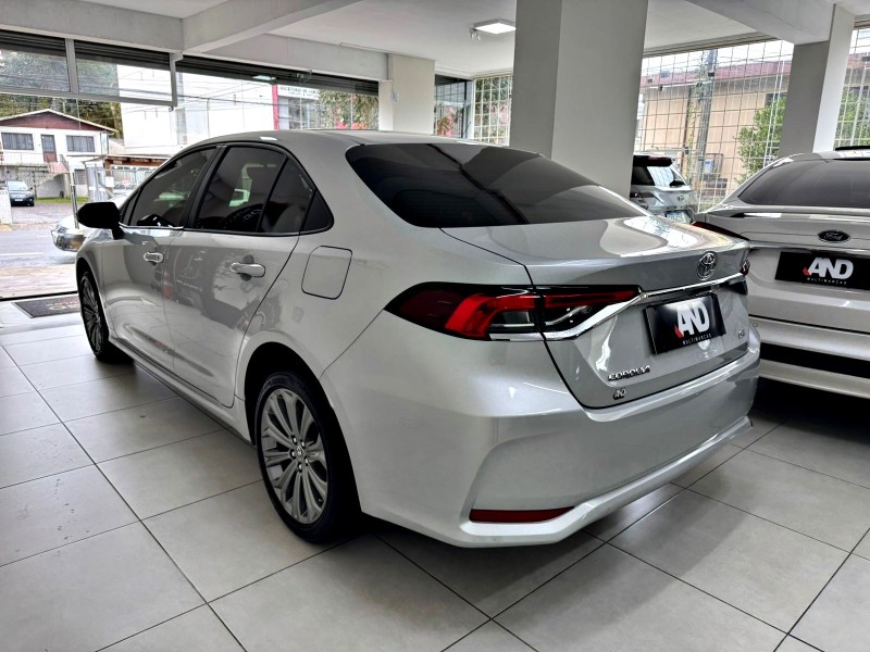 COROLLA 2.0 XEI 16V FLEX 4P AUTOMÁTICO - 2021 - CAXIAS DO SUL
