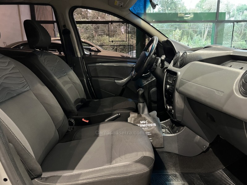 DUSTER 1.6 DYNAMIQUE 4X2 16V FLEX 4P MANUAL - 2013 - CAXIAS DO SUL