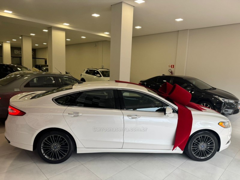 FUSION 2.0 TITANIUM GTDI ECOBOOST FWD GASOLINA 4P AUTOMÁTICO - 2014 - SALVADOR DO SUL