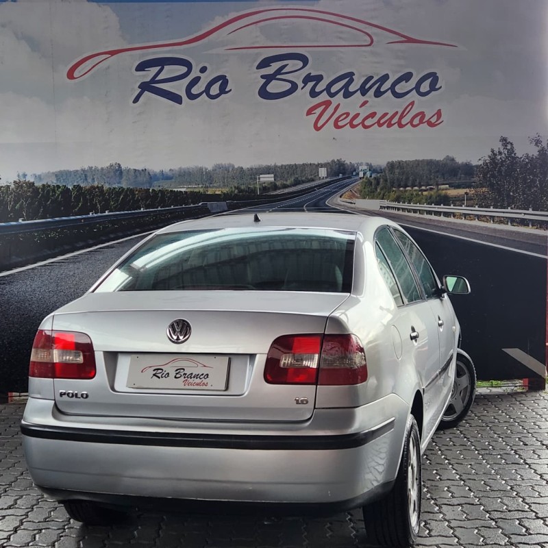 POLO SEDAN 1.6 8V GASOLINA 4P MANUAL - 2003 - CAXIAS DO SUL