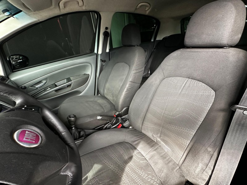 PUNTO 1.4 ELX 8V FLEX 4P MANUAL - 2009 - CAXIAS DO SUL