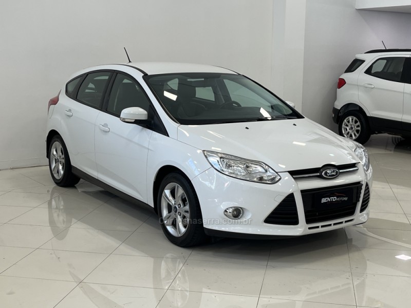 FOCUS 1.6 SE HATCH 16V FLEX 4P AUTOMÁTICO - 2015 - BENTO GONçALVES