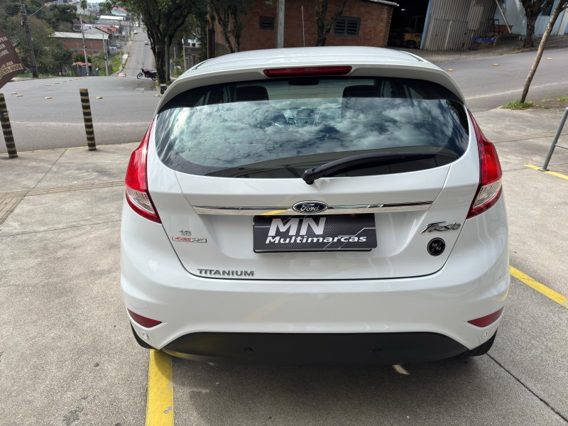 FIESTA 1.6 TITANIUM HATCH 16V FLEX 4P AUTOMÁTICO - 2014 - BENTO GONçALVES