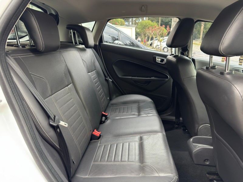FIESTA 1.6 TITANIUM HATCH 16V FLEX 4P AUTOMÁTICO - 2014 - BENTO GONçALVES