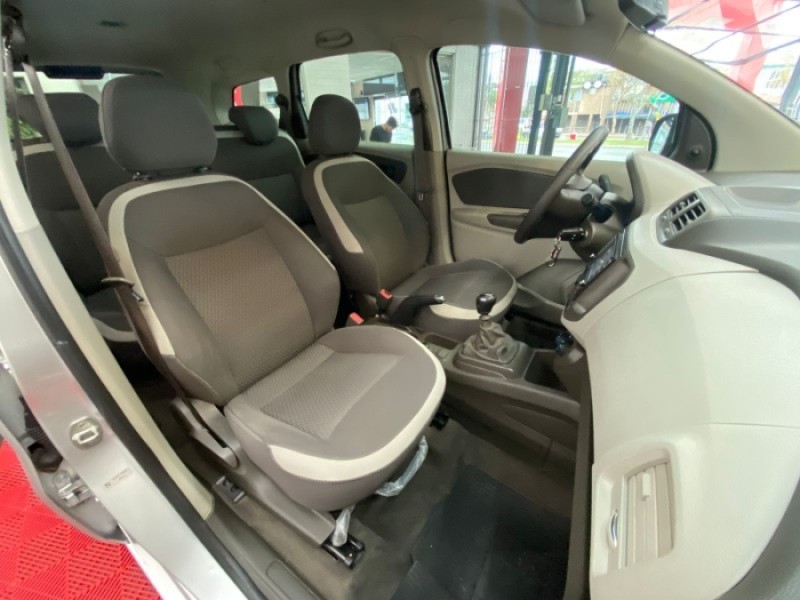 SPIN 1.8 LT 8V FLEX 4P MANUAL - 2014 - CAXIAS DO SUL