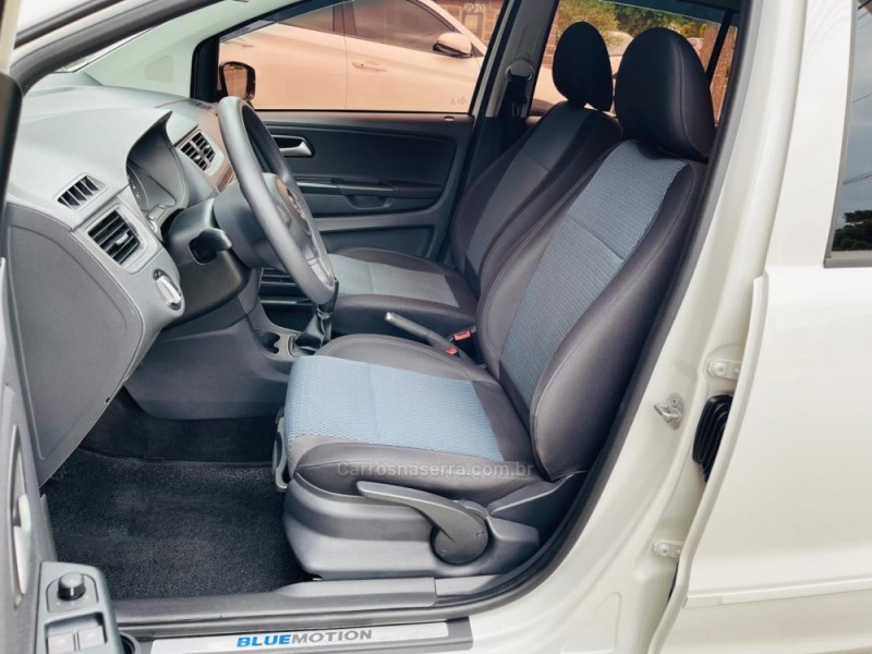 FOX 1.0 MPI BLUEMOTION 12V FLEX 4P MANUAL - 2014 - CAXIAS DO SUL