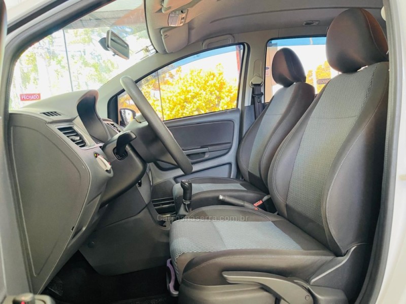 FOX 1.0 MPI BLUEMOTION 12V FLEX 4P MANUAL - 2014 - CAXIAS DO SUL