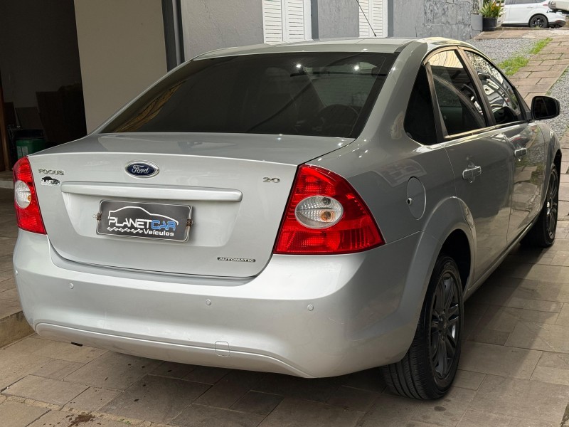 FOCUS 2.0 GLX SEDAN 16V FLEX 4P AUTOMÁTICO - 2013 - FARROUPILHA