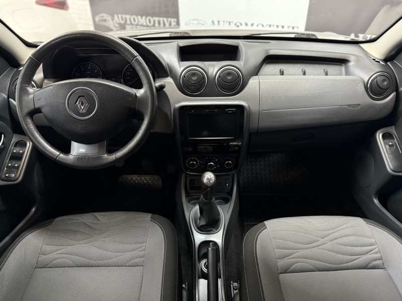 DUSTER 1.6 DYNAMIQUE 4X2 16V FLEX 4P MANUAL - 2013 - CAXIAS DO SUL