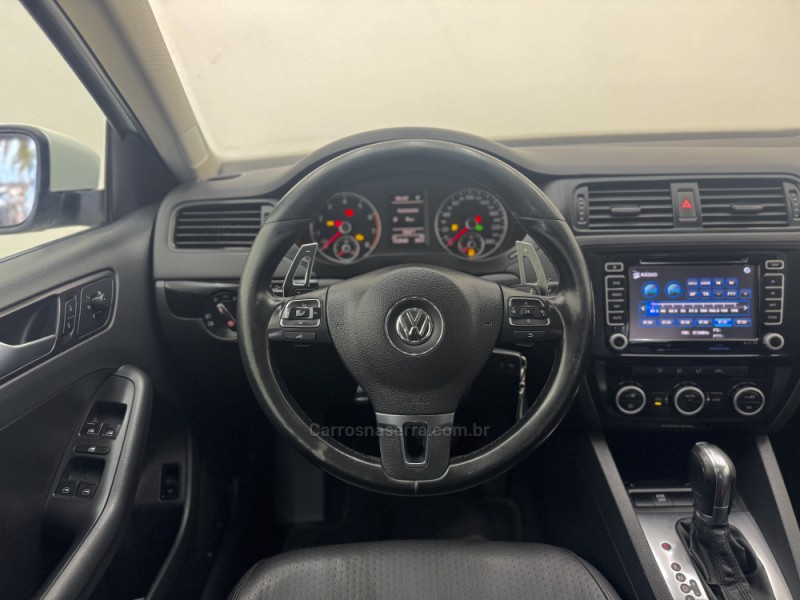 JETTA 2.0 COMFORTLINE FLEX 4P TIPTRONIC - 2014 - CARLOS BARBOSA