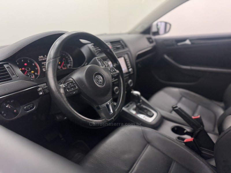 JETTA 2.0 COMFORTLINE FLEX 4P TIPTRONIC - 2014 - CARLOS BARBOSA