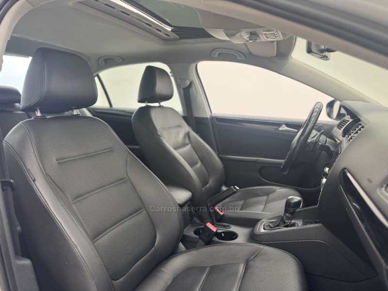 JETTA 2.0 COMFORTLINE FLEX 4P TIPTRONIC - 2014 - CARLOS BARBOSA