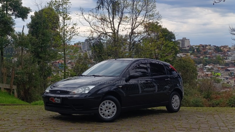 FOCUS 1.6 8V GASOLINA 4P MANUAL