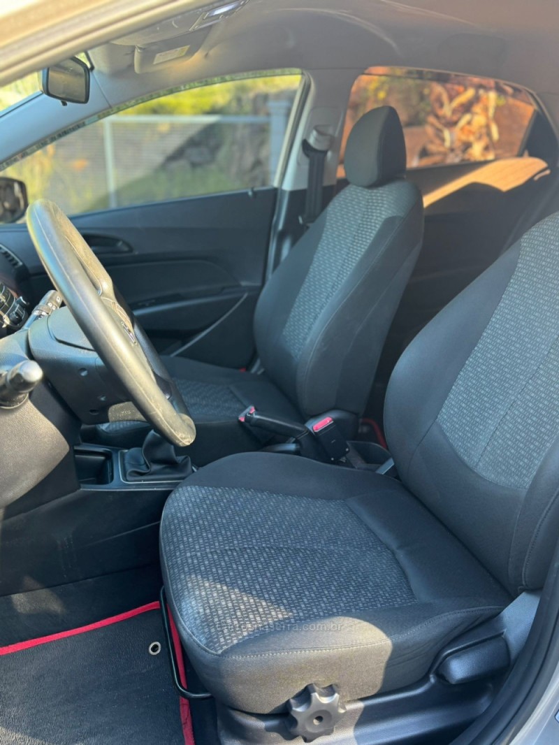 HB20 1.0 COMFORT 12V FLEX 4P MANUAL - 2017 - IVOTI