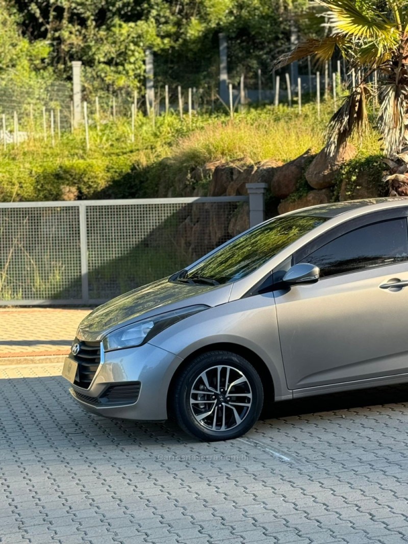 HB20 1.0 COMFORT 12V FLEX 4P MANUAL - 2017 - IVOTI