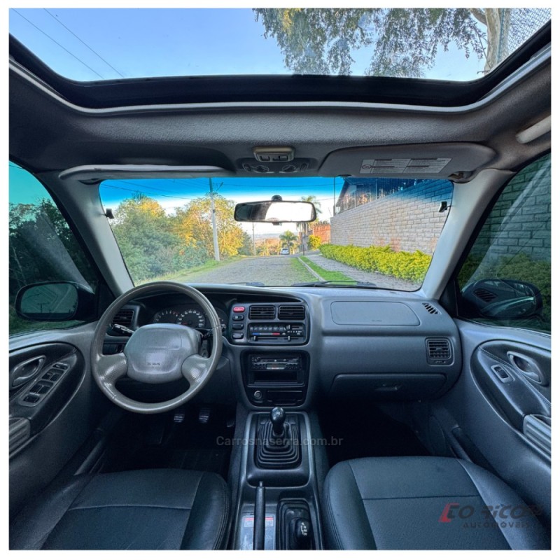 TRACKER 2.0 4X4 16V GASOLINA 4P MANUAL - 2007 - CAMPO BOM