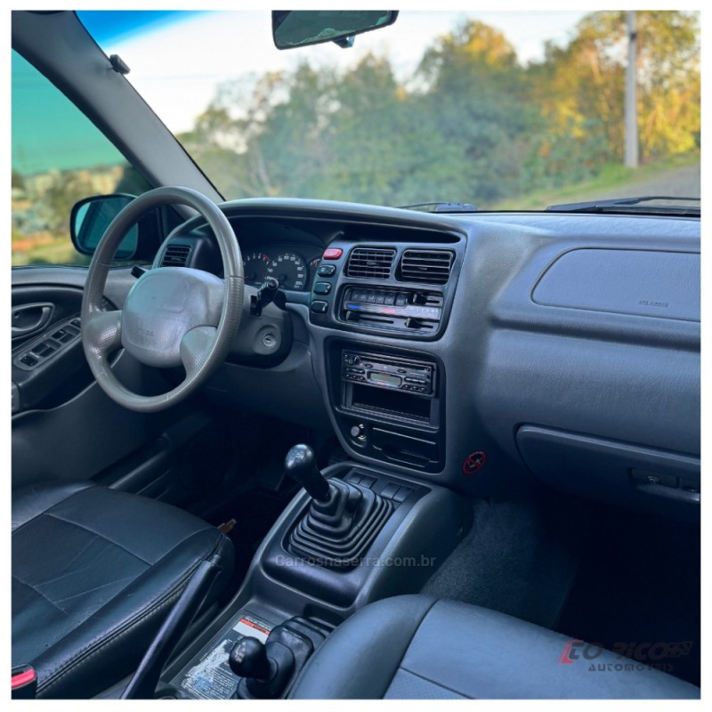 TRACKER 2.0 4X4 16V GASOLINA 4P MANUAL - 2007 - CAMPO BOM