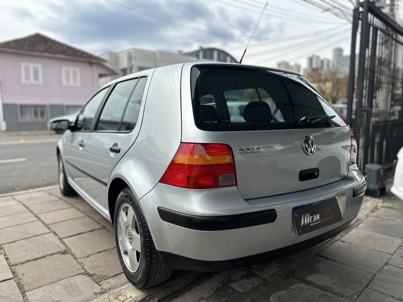 GOLF 1.6 MI 8V GASOLINA 4P MANUAL - 2003 - CAXIAS DO SUL
