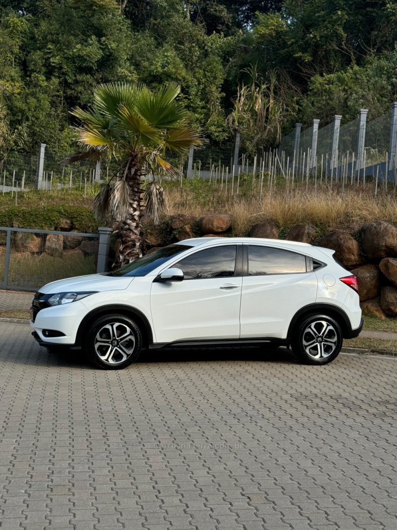 HR-V 1.8 16V FLEX EXL 4P AUTOMÁTICO - 2016 - IVOTI