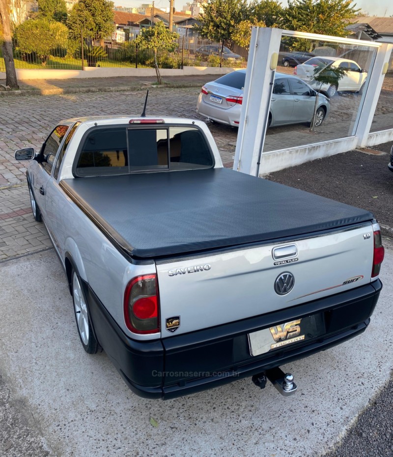 SAVEIRO 1.8 MI SURF CS 8V FLEX 2P MANUAL G.IV - 2009 - VENâNCIO AIRES