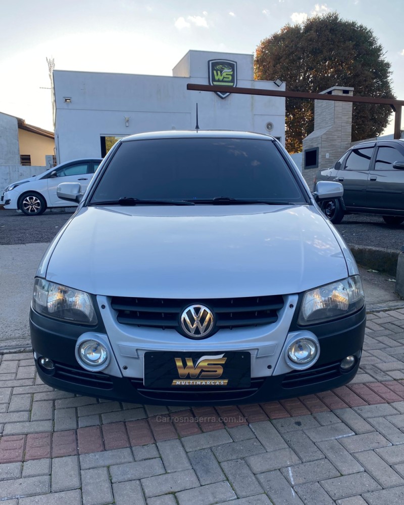 SAVEIRO 1.8 MI SURF CS 8V FLEX 2P MANUAL G.IV - 2009 - VENâNCIO AIRES