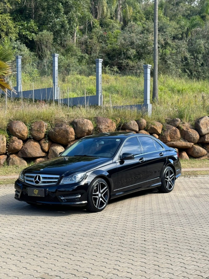 C 200 1.8 CGI AVANTGARDE 16V GASOLINA 4P AUTOMÁTICO