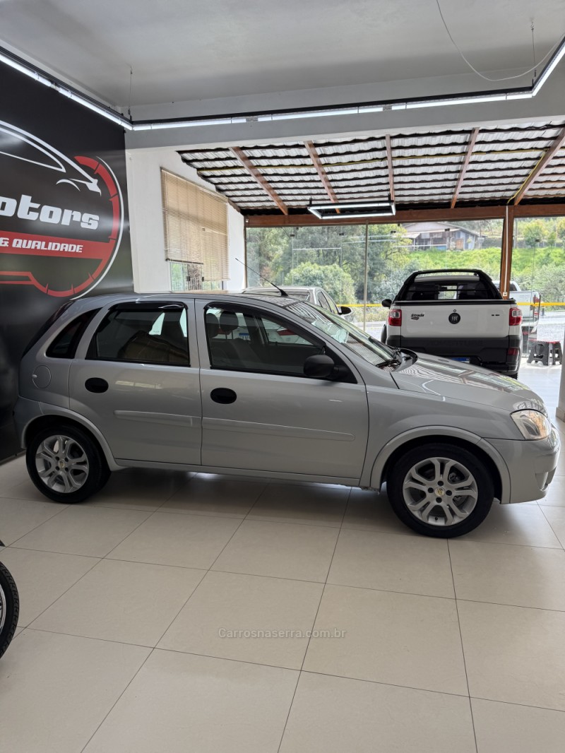 CORSA 1.4 MPFI MAXX 8V FLEX 4P MANUAL - 2012 - FARROUPILHA