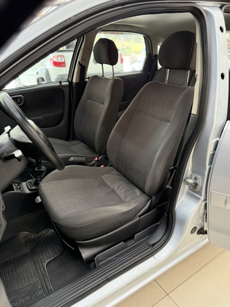CORSA 1.4 MPFI MAXX 8V FLEX 4P MANUAL - 2012 - FARROUPILHA
