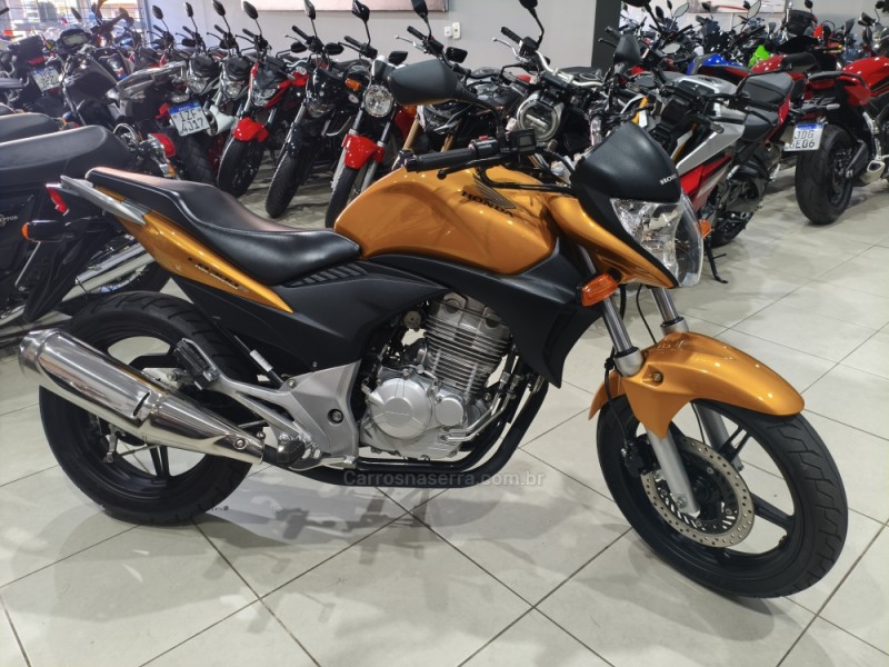 CB 300R  - 2011 - NOVO HAMBURGO