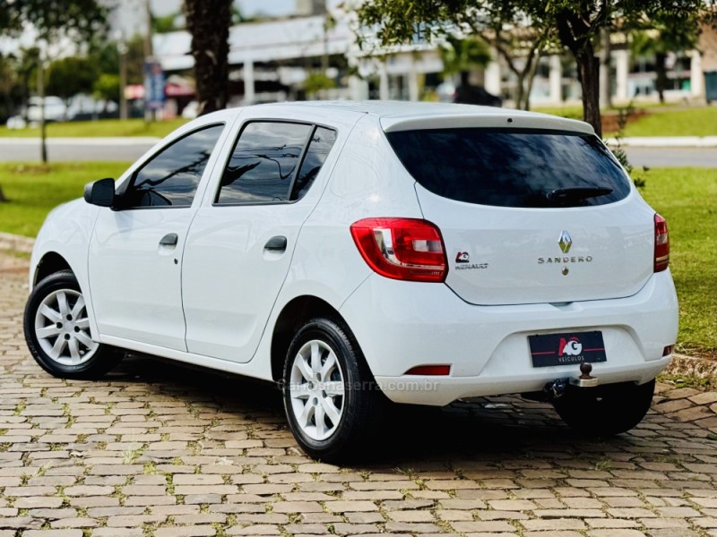 SANDERO 1.0 AUTHENTIQUE 8V FLEX 4P MANUAL - 2018 - CASCA
