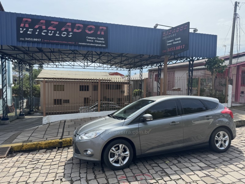 FOCUS 1.6 SE 16V FLEX 4P AUTOMÁTICO - 2015 - BENTO GONçALVES