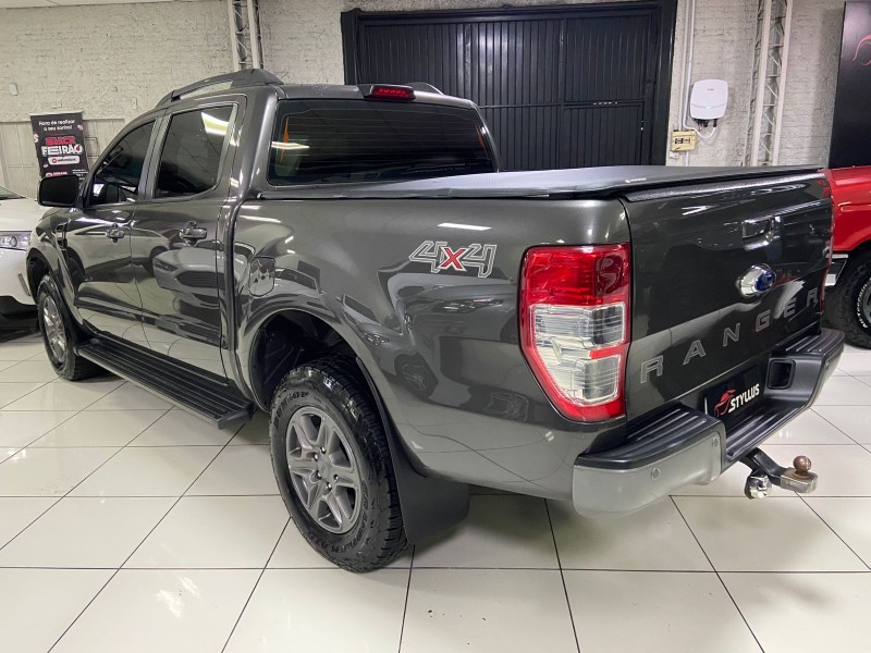 RANGER 2.2 XLS 4X4 CD 16V DIESEL 4P AUTOMÁTICO - 2019 - ESTâNCIA VELHA