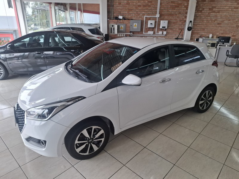 HB20 1.6 PREMIUM 16V FLEX 4P AUTOMÁTICO - 2019 - FARROUPILHA