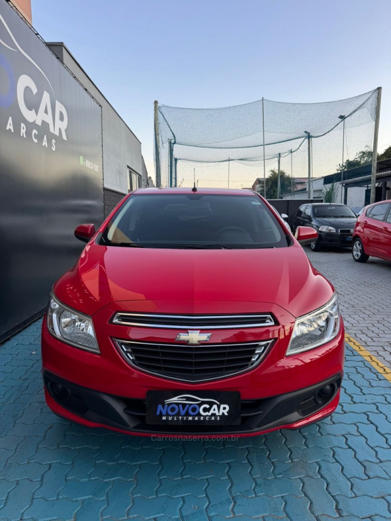 ONIX 1.0 MPFI LT 8V FLEX 4P MANUAL - 2013 - ESTâNCIA VELHA