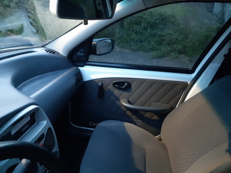 PALIO 1.0 MPI FIRE 8V FLEX 4P MANUAL - 2006 - BENTO GONçALVES