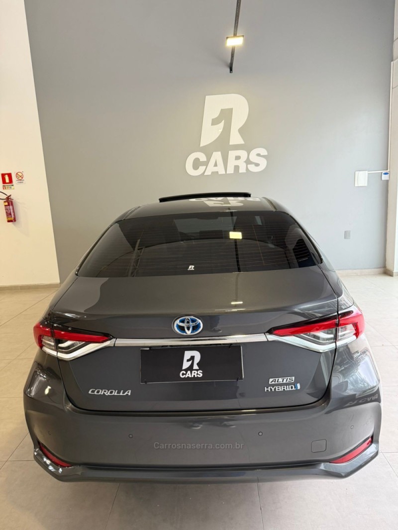 COROLLA 1.8 ALTIS PREMIUM 16V HÍBRIDO 4P AUTOMÁTICO - 2024 - LAJEADO