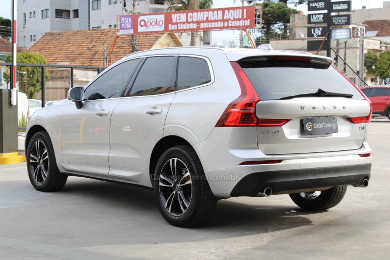XC60 2.0 T5 MOMENTUM GASOLINA 4P AUTOMÁTICO - 2020 - CAXIAS DO SUL