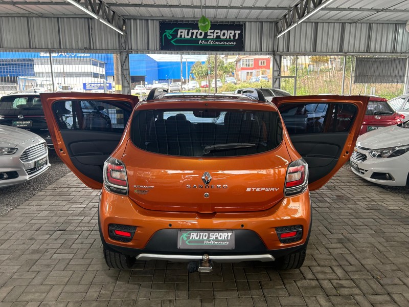 SANDERO 1.6 STEPWAY EASY R 16V FLEX 4P AUTOMÁTICO - 2015 - CAXIAS DO SUL