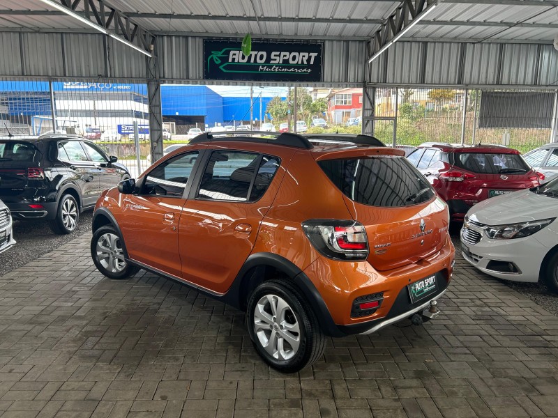 SANDERO 1.6 STEPWAY EASY R 16V FLEX 4P AUTOMÁTICO - 2015 - CAXIAS DO SUL