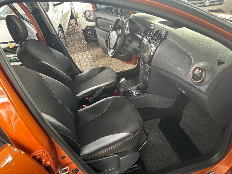 SANDERO 1.6 STEPWAY EASY R 16V FLEX 4P AUTOMÁTICO - 2015 - CAXIAS DO SUL