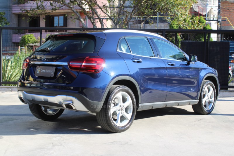 GLA 200 1.6 CGI ADVANCE 16V TURBO GASOLINA 4P AUTOMÁTICO - 2018 - CAXIAS DO SUL