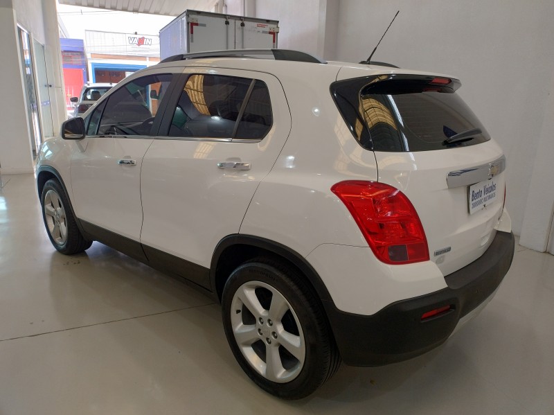 TRACKER 1.8 MPFI LTZ 4X2 16V FLEX 4P AUTOMÁTICO - 2015 - BENTO GONçALVES