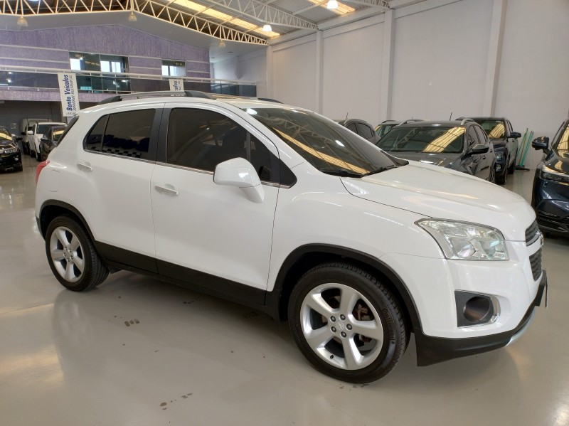 TRACKER 1.8 MPFI LTZ 4X2 16V FLEX 4P AUTOMÁTICO - 2015 - BENTO GONçALVES