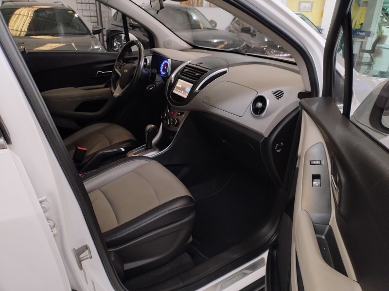 TRACKER 1.8 MPFI LTZ 4X2 16V FLEX 4P AUTOMÁTICO - 2015 - BENTO GONçALVES