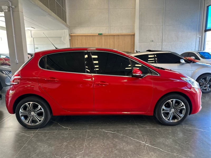 208 1.6 GRIFFE 16V FLEX 4P AUTOMÁTICO - 2016 - ESTâNCIA VELHA