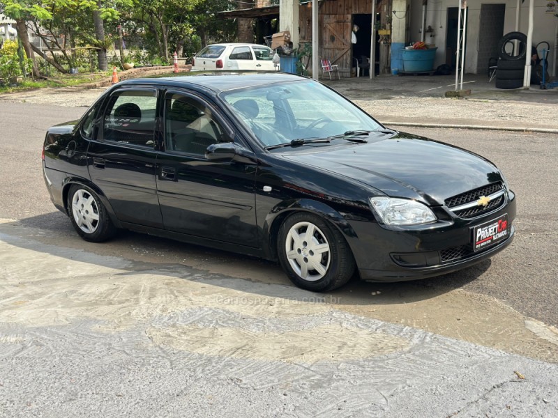 CLASSIC 1.0 MPFI 8V GASOLINA 4P MANUAL - 2014 - NOVO HAMBURGO