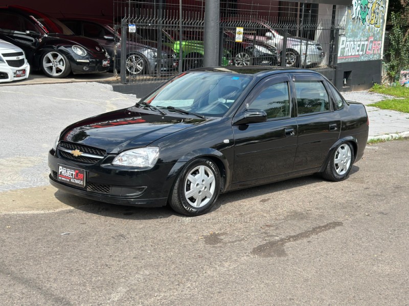CLASSIC 1.0 MPFI 8V GASOLINA 4P MANUAL - 2014 - NOVO HAMBURGO